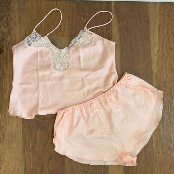 Vintage 80s Victoria’s Secret Cami Shorts Sleep Set Pajamas Peachy Pink M - Picture 1 of 9